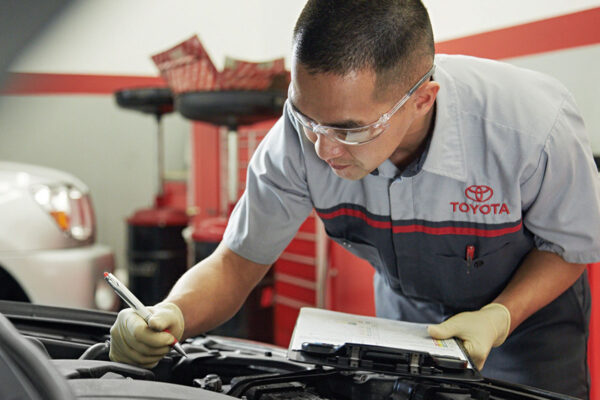 When to Seek Toyota Repair Services