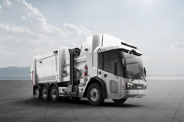 How McNeilus Trucks Improve Efficiency in Refuse Collection